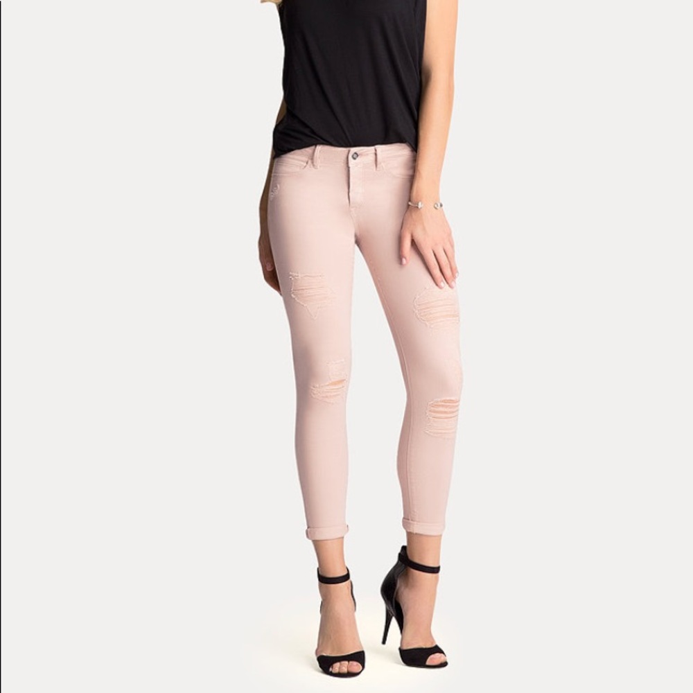 Bebe skinny crops in pink rose color